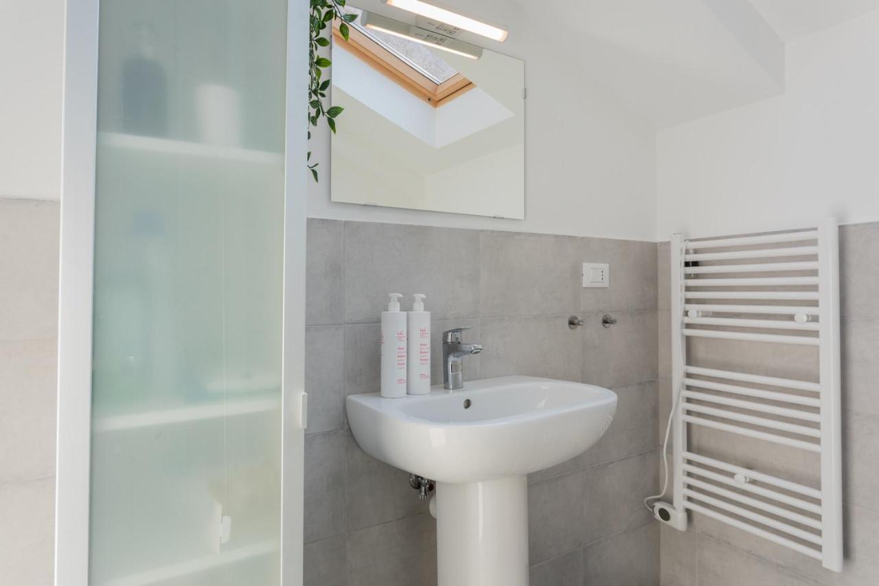 Mansarda Svizzera By Wonderful Italy Apartment Turin Luaran gambar